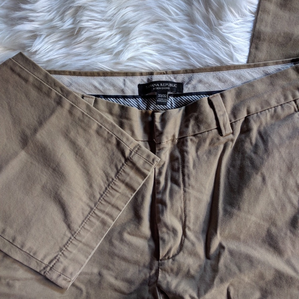 Banana Republic Aiden Chino Pants
